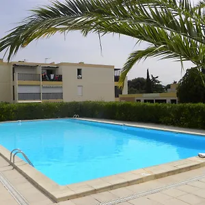 Sun & Sea Bandol