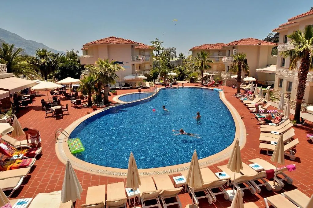 The Blue Lagoon Deluxe Hotel オルデニズ
